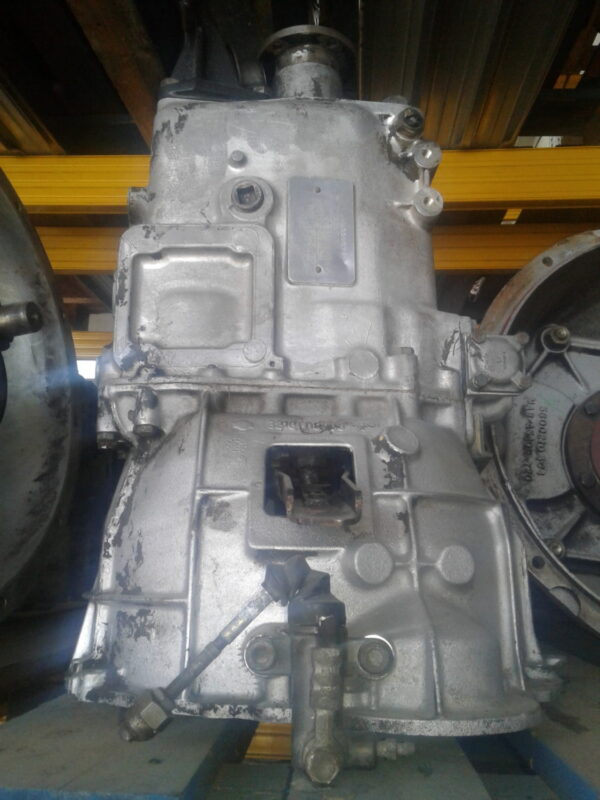 CAMBIO NISSAN TRADE MODELLO M5 25 E