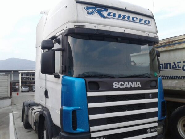 CABINA SCANIA SERIE 4