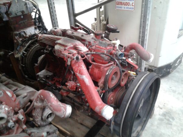 MOTORE IVECO EUROCARGO 120-150  8060.45 - immagine 2