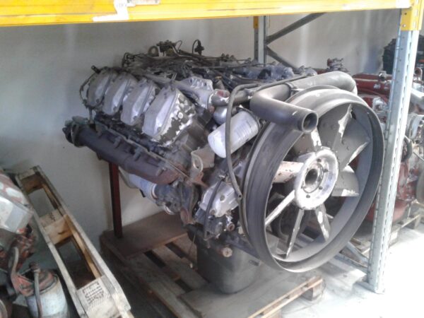 MOTORE IVEC0 330.35 8280.02