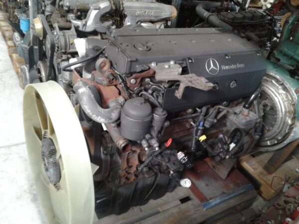 MOTORE MERCEDES ATEGO 18.28 OM 906 LA II 2 - immagine 2