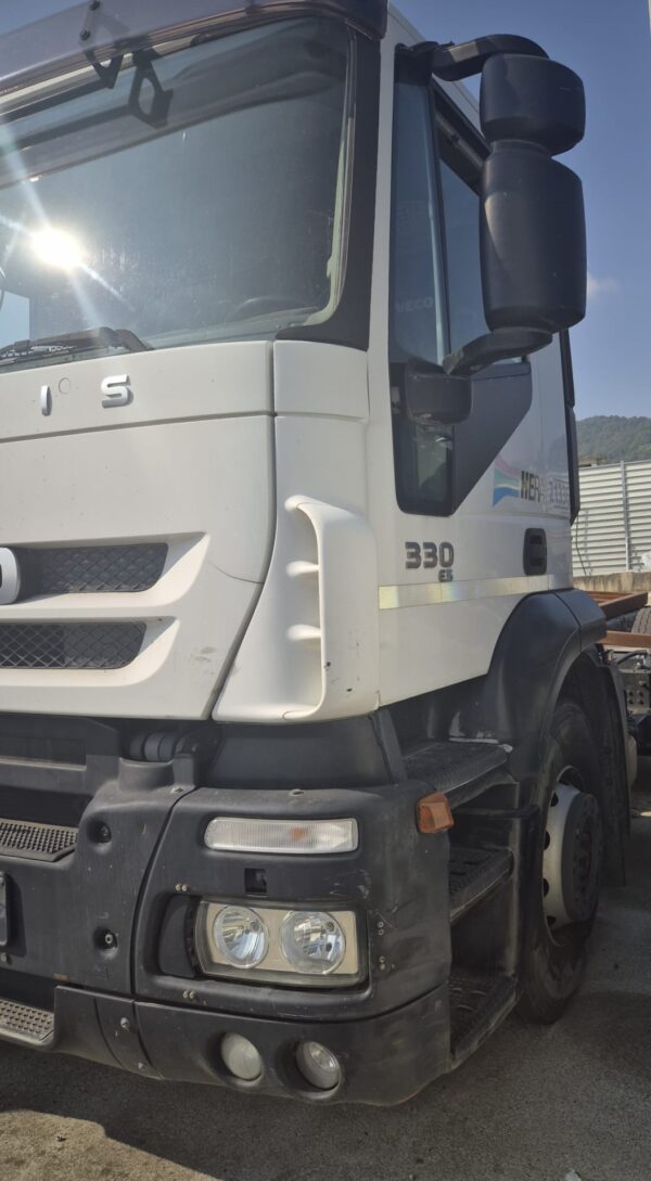 CABINA IVECO STRALIS AT - TRAKKER - immagine 2