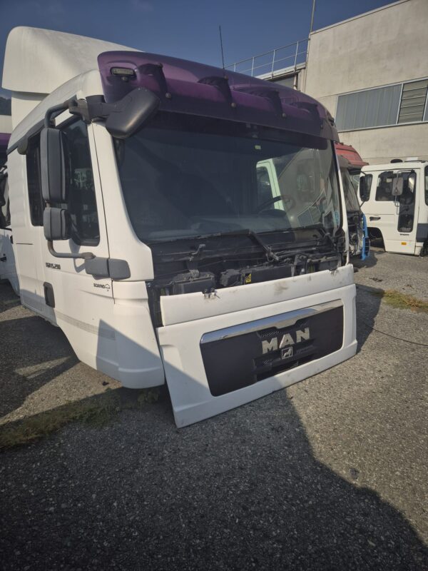 CABINA MAN TGL