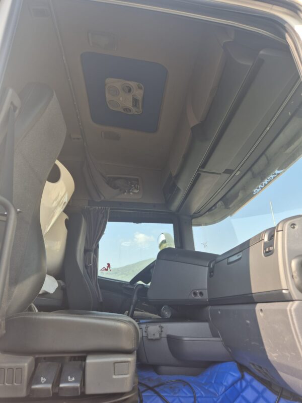 SCANIA R560 - immagine 2
