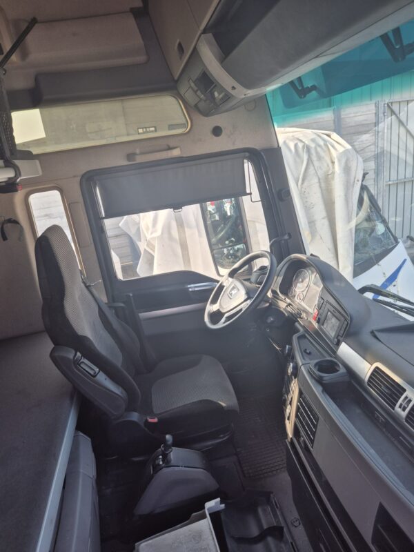 CABINA MAN TGX E6 XXL - immagine 4